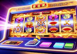 Dashboard royale168 menampilkan koleksi permainan Playtech dengan kategori slot, live dealer, dan permainan meja